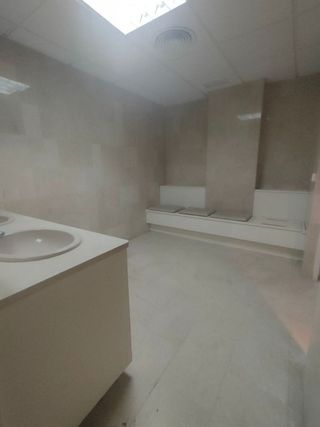 Local comercial en alquiler en Salamanca - Uruguay - Las Mimosas en Santa Cruz de Tenerife