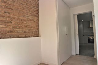 Piso en venta en El Raval en Barcelona
