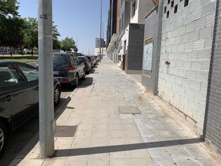 Local comercial en alquiler en Las Cañas en Guadalajara