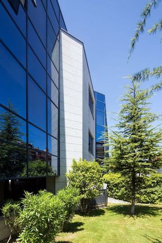 Oficina en alquiler en Dehesa Navalcarbón – Montecillo en Rozas de Madrid (Las)