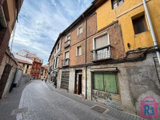 Edificio en venta en Casco Antiguo en León