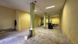 Local comercial en venta en Zona Sur en Burgos