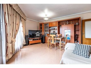 Piso en venta en Campoamor en Alicante