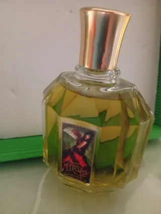 Perfume Maja