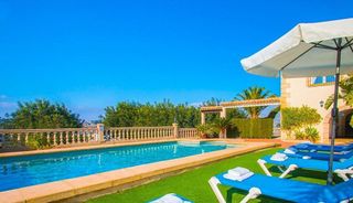 Chalet en alquiler en Teulada Pueblo en Teulada