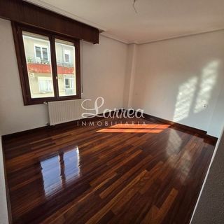 Piso en venta en Amorebieta-Etxano