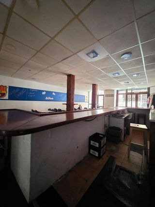 Local comercial en venta en Numancia - San Fernando en Santander