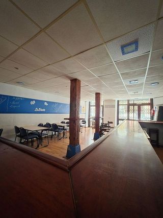 Local comercial en venta en Numancia - San Fernando en Santander