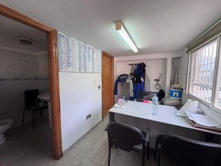 Nave industrial en venta en Polígonos - Recinto Ferial Cortijo de Torres en Málaga