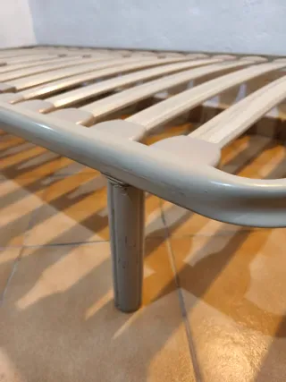 Somier 90 x 190 cm de madera y metal + colchón