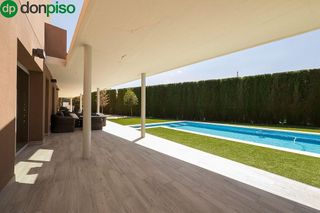 Chalet en venta en Otura