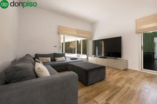 Chalet en venta en Otura