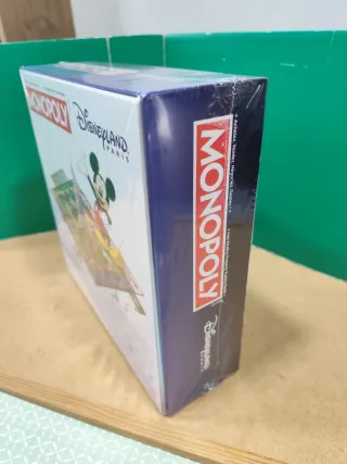 MONOPOLY "DISNEYLAND PARIS" EXCLUSIVO DEL PARQUE
