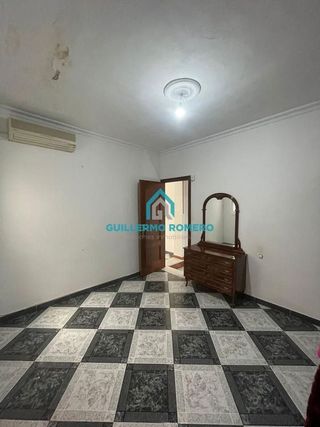 Chalet en venta en Coria del Río