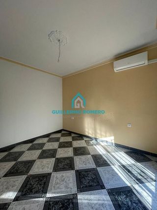 Chalet en venta en Coria del Río