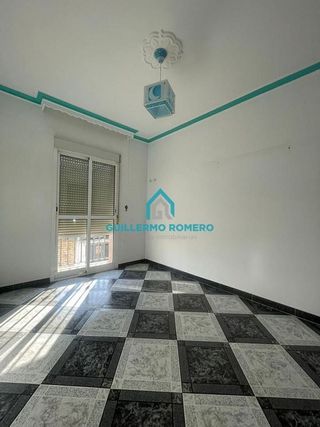 Chalet en venta en Coria del Río