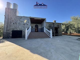 Chalet en venta en Puente Genil