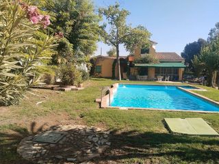 Chalet en venta en Oromana en Alcalá de Guadaira