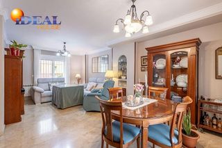 Casa adosada en venta en Angustias - Chana - Encina en Granada