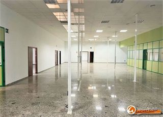 Nave industrial en alquiler en Zona de la Vega en Antequera