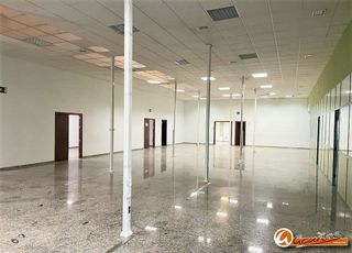 Nave industrial en alquiler en Zona de la Vega en Antequera