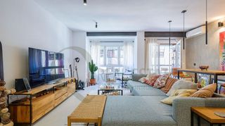 Piso en venta en Ensanche - Diputación en Alicante