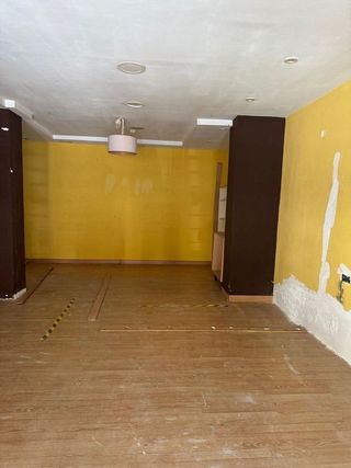 Local comercial en venta en Nueva Andalucía en Almería