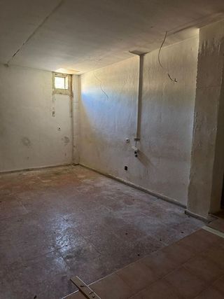 Local comercial en venta en Nueva Andalucía en Almería