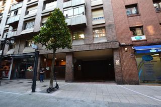 Garaje en venta en Zona Teatro Campoamor en Oviedo