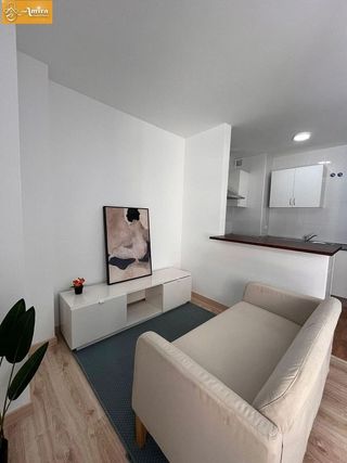 Dúplex en venta en Parque Victoria Eugenia en Málaga