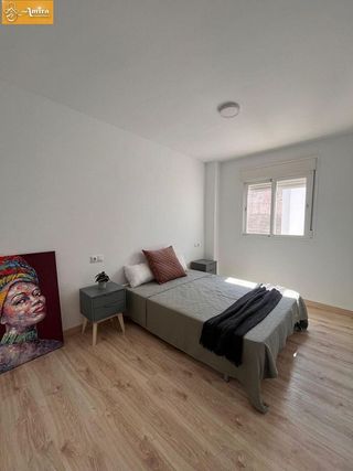 Dúplex en venta en Parque Victoria Eugenia en Málaga