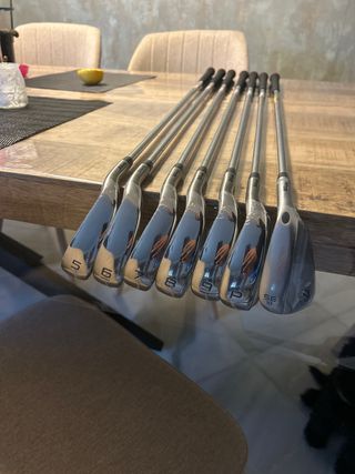 Set de hierros Wilson Dynapwr 5-SW