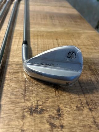 Set de hierros Wilson Dynapwr 5-SW