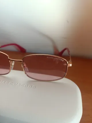 Occhiali da sole Marc Jacobs oro e rossi