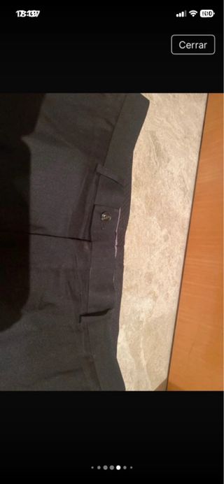 Dos pantalones de traje C&Cia y Rodrigo T/52