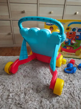 Chicco Andador Primeiros Passos Baby Gardener