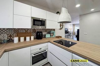 Piso en venta en Centro en Almería