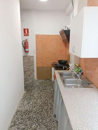 Local comercial en venta en Avenida de la Paz en Xirivella