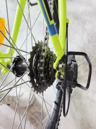 Bicicleta niño 24 Rockrider casi nueva