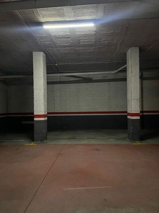 Garaje en alquiler en El Sucre-Universitat en Vic