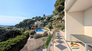 Chalet en venta en Roca Grossa - Serra Brava en Lloret de Mar