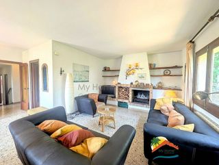 Chalet en venta en Puigventós en Lloret de Mar