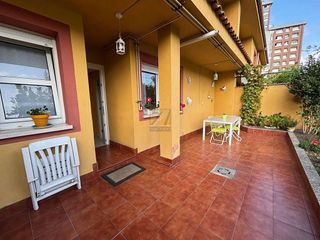 Casa adosada en venta en Parque del Oeste - Olivares en Oviedo