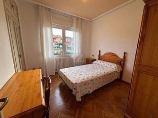 Casa adosada en venta en Parque del Oeste - Olivares en Oviedo