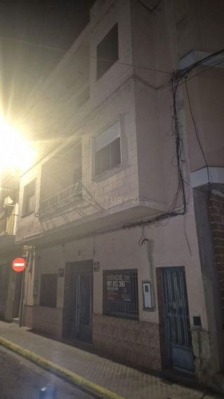 Chalet en venta en Villanueva de Castellón