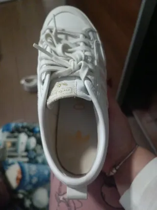 Adidas Bambas Blancas y Rosas