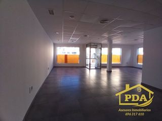 Local comercial en alquiler en Palma del Río