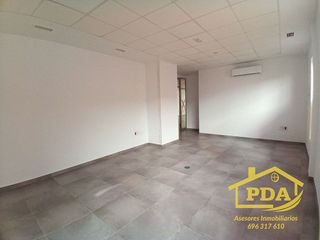 Local comercial en alquiler en Palma del Río