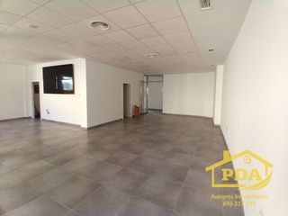 Local comercial en alquiler en Palma del Río