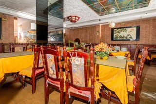 Local comercial en alquiler en Campo San Francisco - Plaza de América en Oviedo